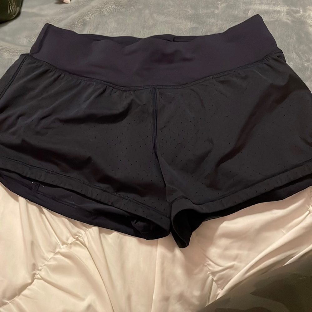 Navy blue Lululemon lemon